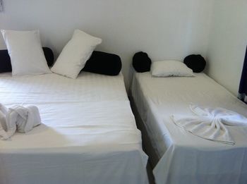 Friends Guesthouse Kudapaduwa ภายนอก รูปภาพ